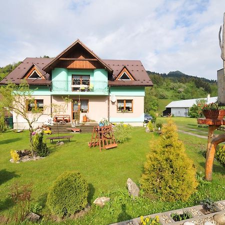 Ubytovanie Sokolica Červený Kláštor Exterior foto